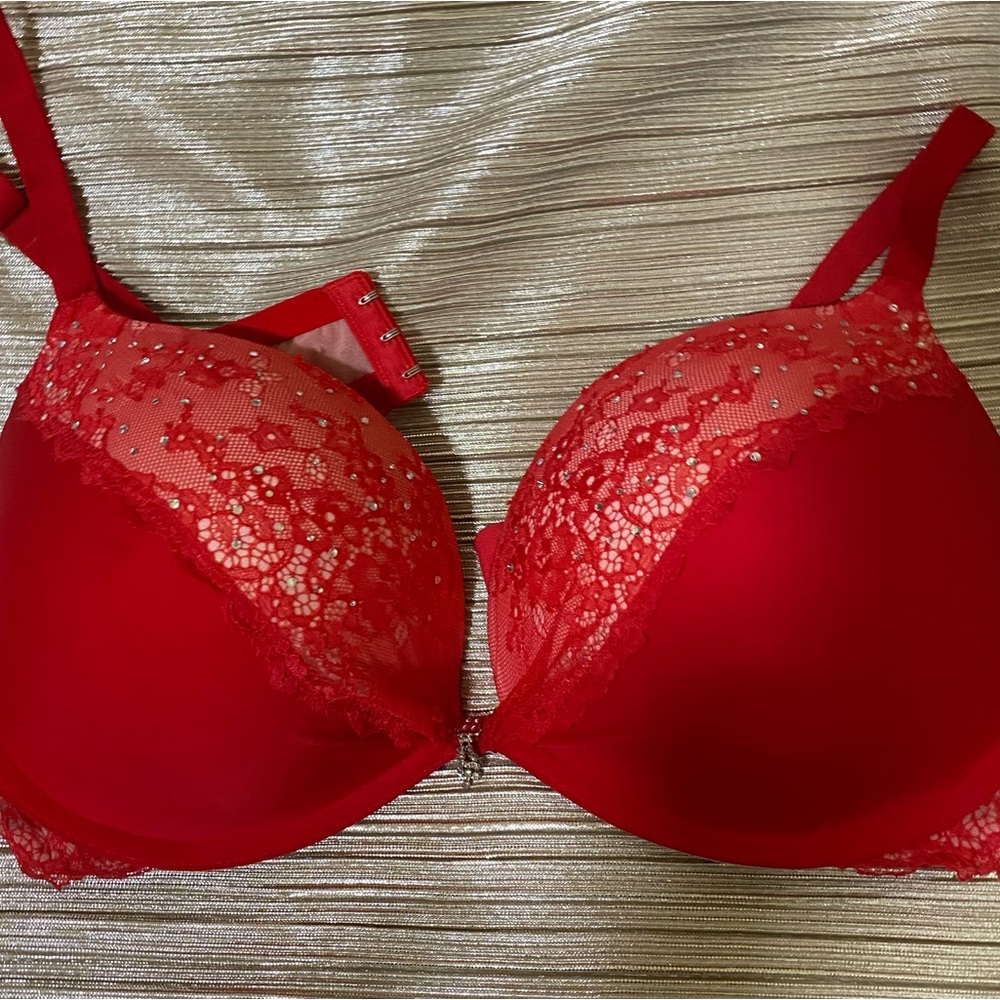 Victoria Secret Hot Orange Jewel Push Up Bra